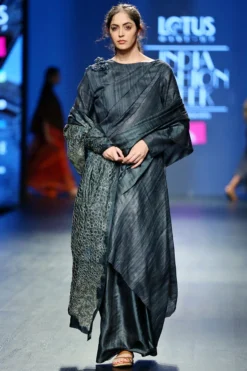 Vaishali S Grey Embroidered Saree With Dress & Jacket
